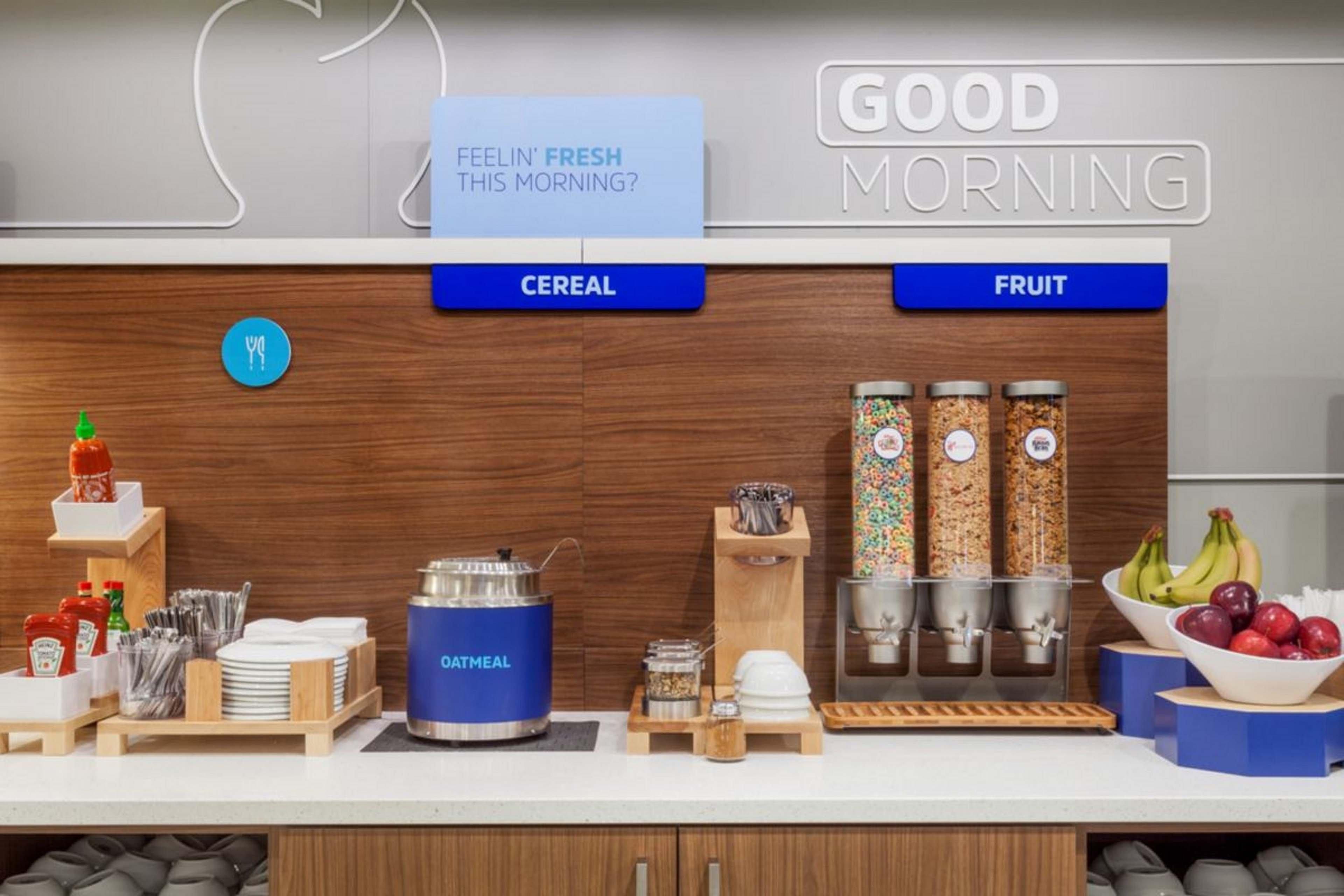 Holiday Inn Express Hotel & Suites Bedford By Ihg Eksteriør billede